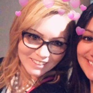 Meet your Posher, Ofelia